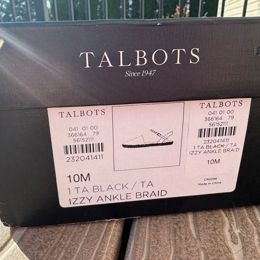 Talbots Black & White Floral Pattern Espadrille Sandals Size 10 ~ New in Box!!🖤🤍 - Picture 7 of 8